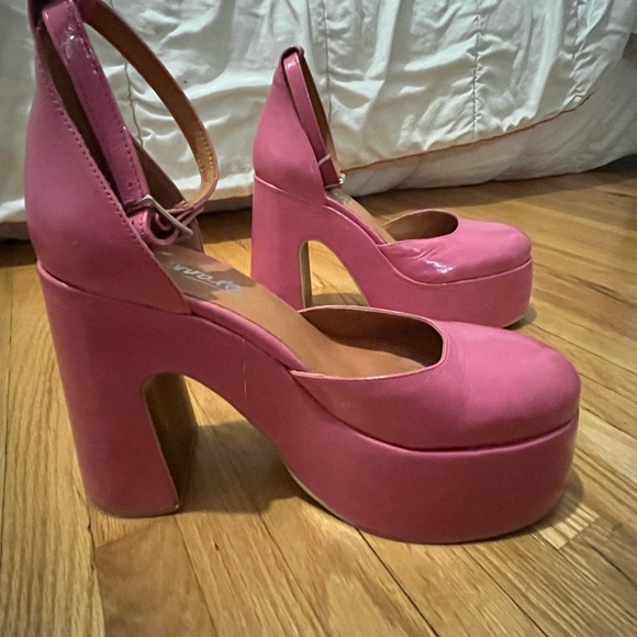 Hot pink high heels shoes size 40 - Picture 2 of 5